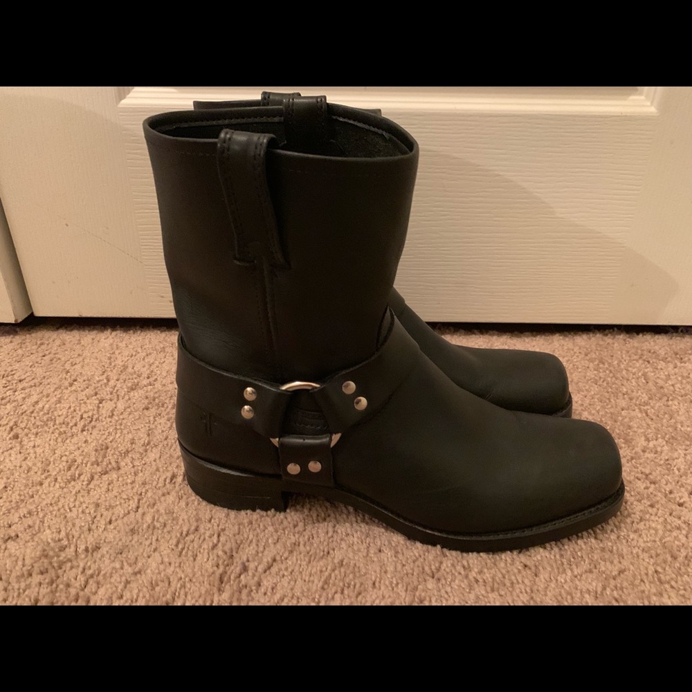 Men’s Frye leather boots